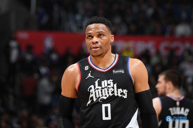 长传与直塞 长传与直塞