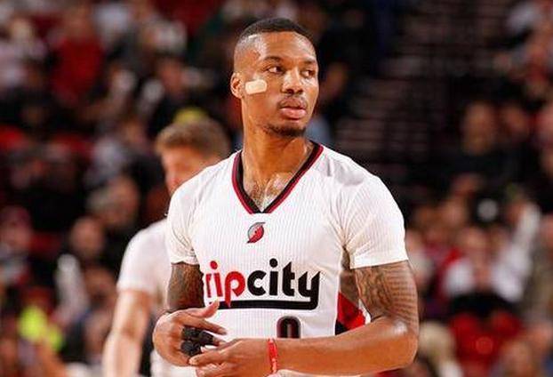 年费利克斯 年费利克斯